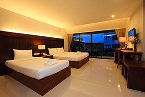 hotel-hat-yai-room-triple-bed
